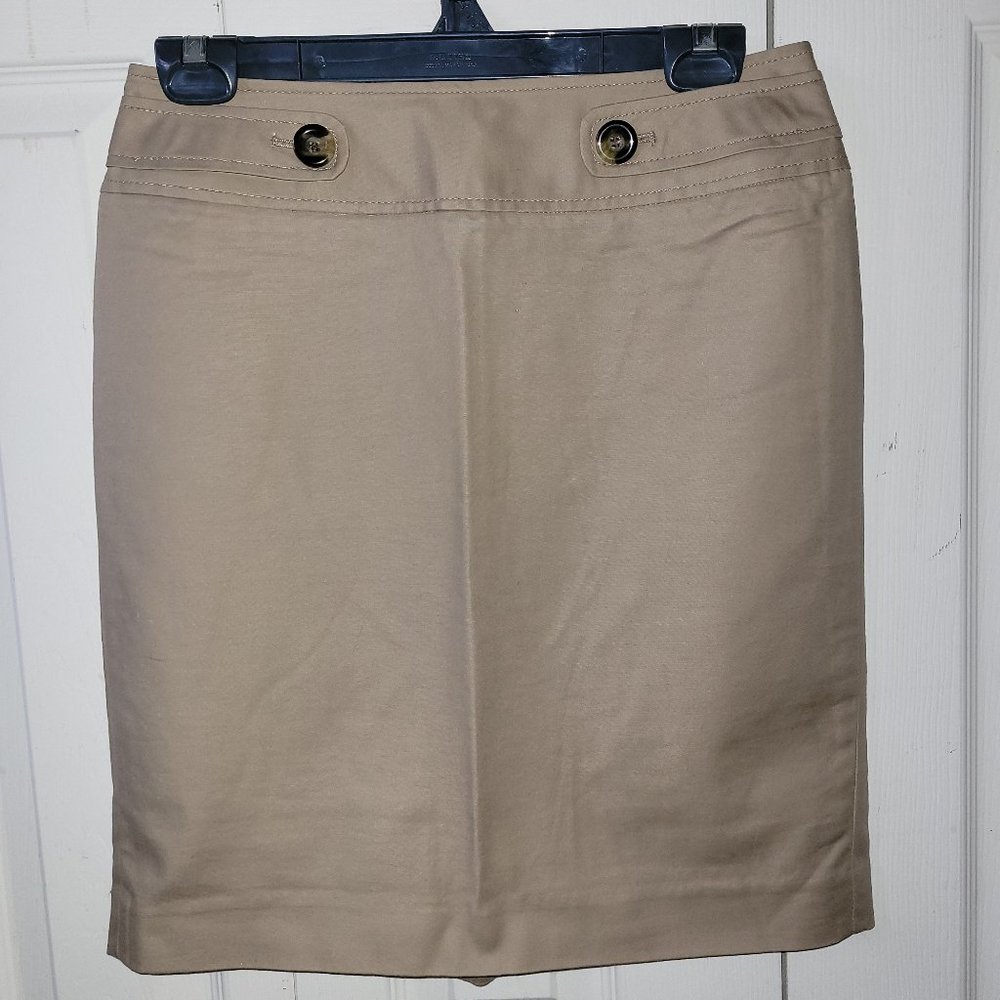 Classic Khaki/Tan Pencil Skirt - Size 4P